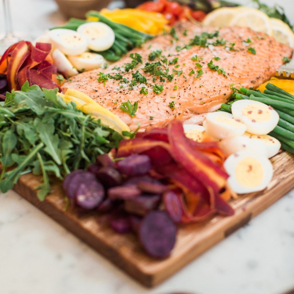 Simple and Perfect Oven Roasted Salmon - to have + to host