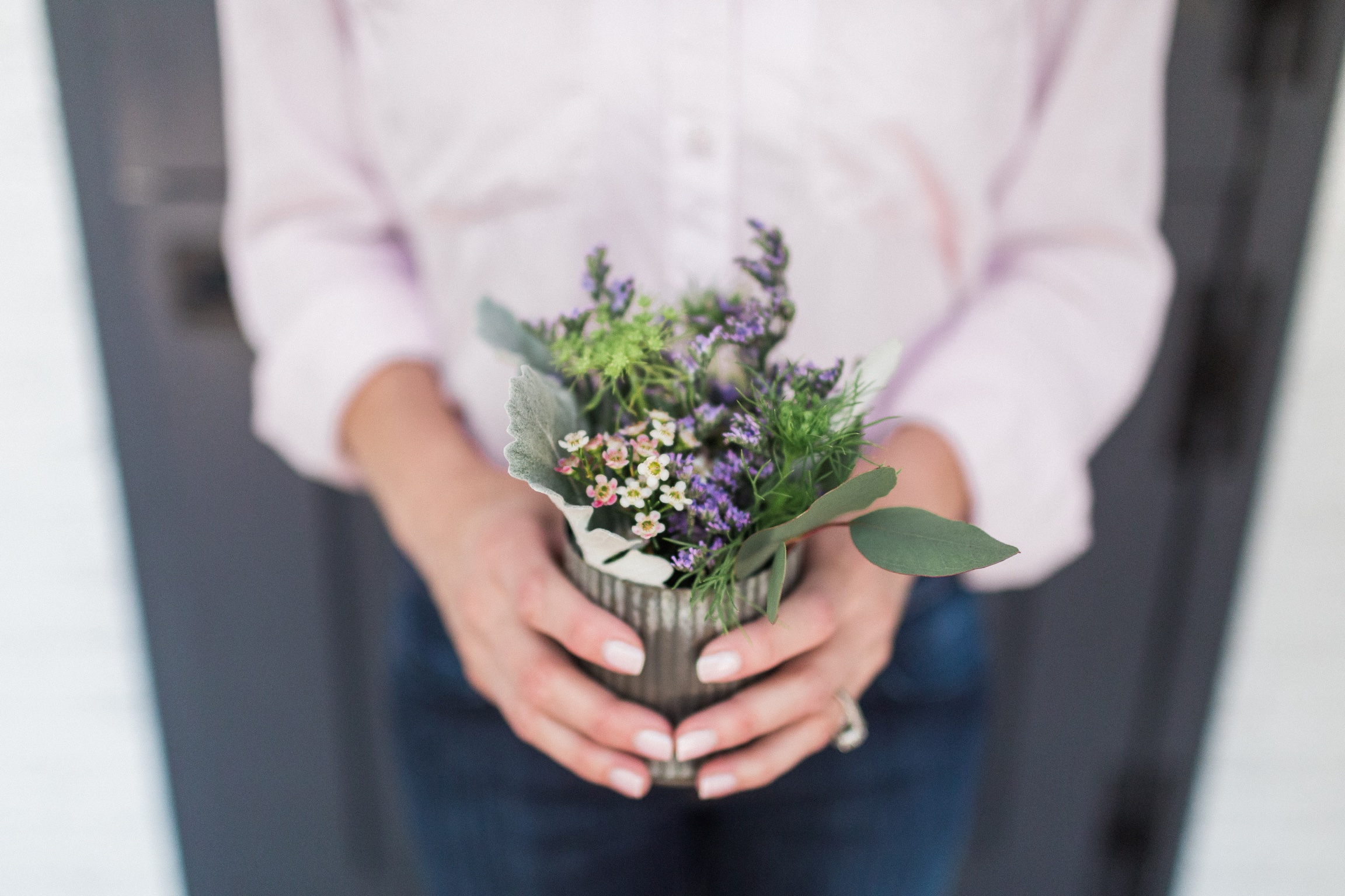 Floral Arranging Tips: My 7 Best Flower Hacks