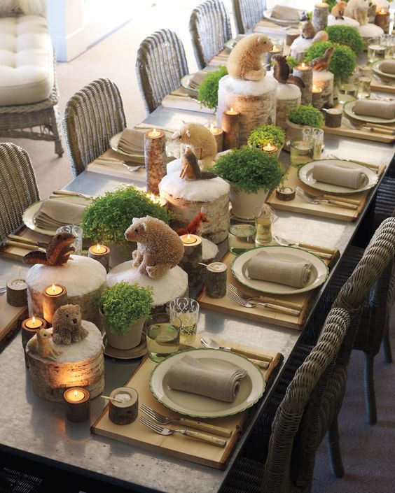 A Woodland Critter Christmas Tablescape