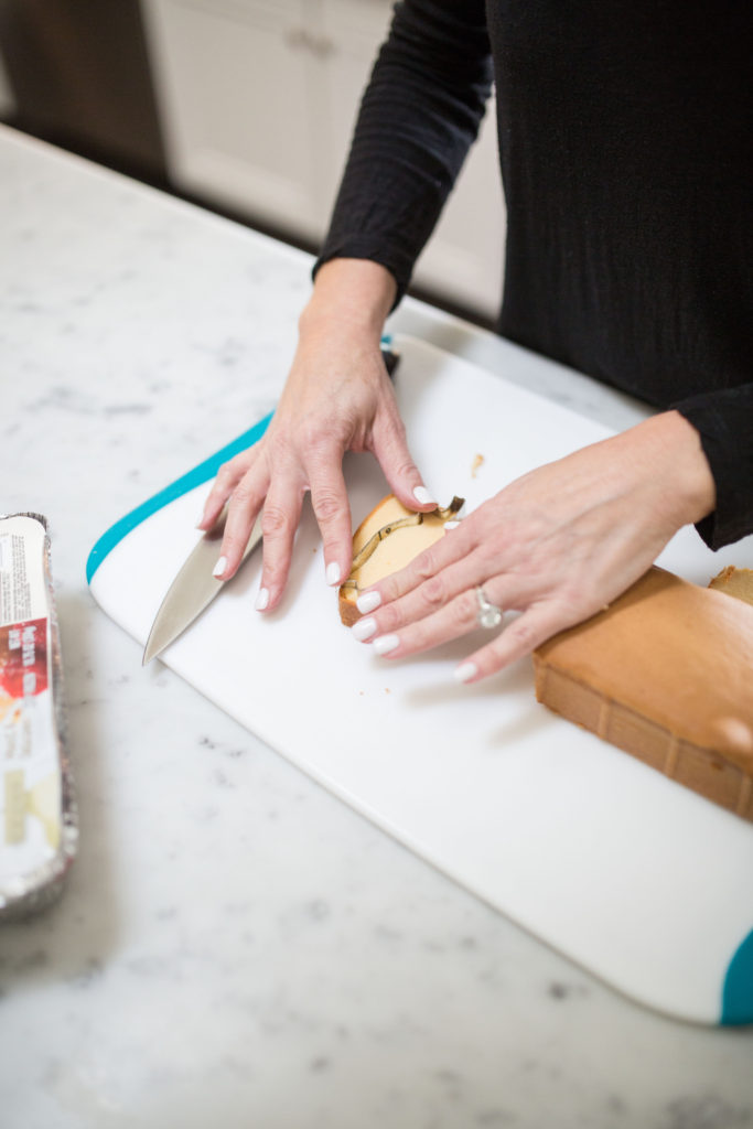 tulip shaped Pound cake dessert