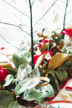 Holiday Hosting at Home #5: Christmas Table Settings, Decor, and More
