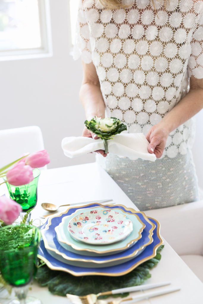 Easter tulip table