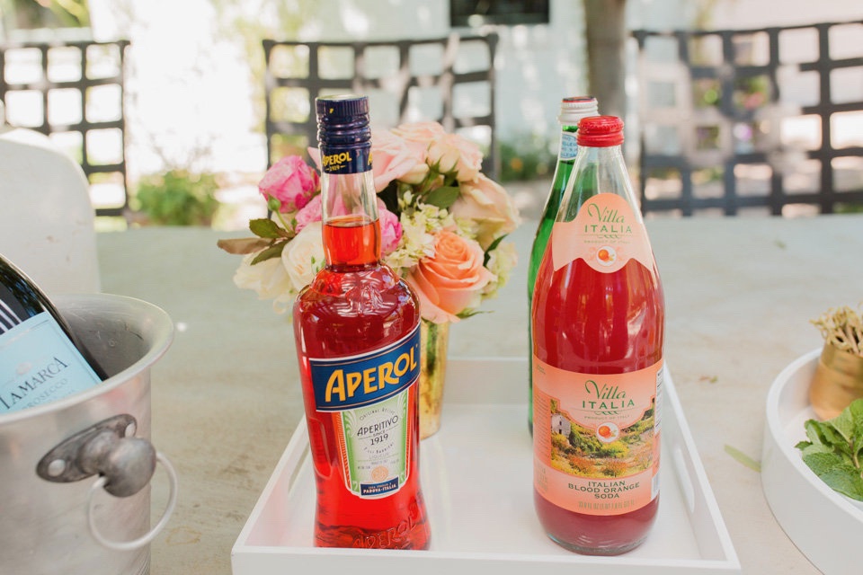 Refresh Yourself With This Great Aperol Spritz