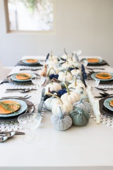 blue pumpkin table