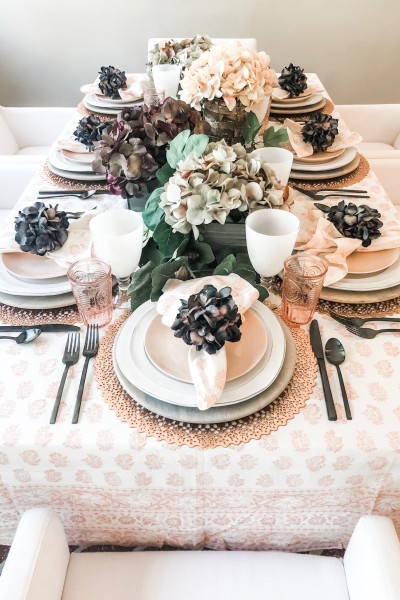 blush and eggplant table