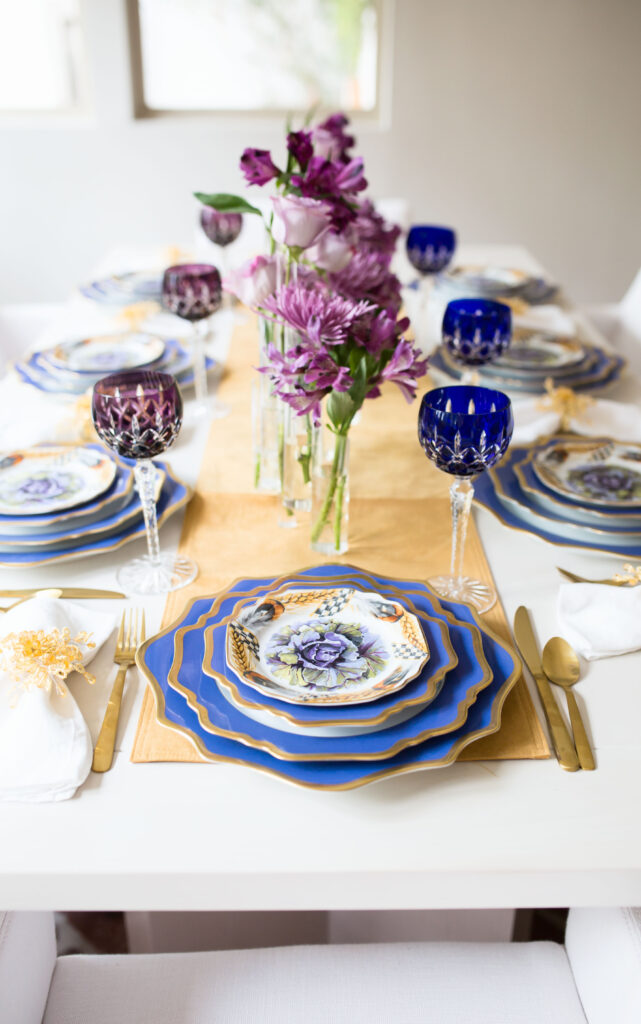 purple thanksgiving table