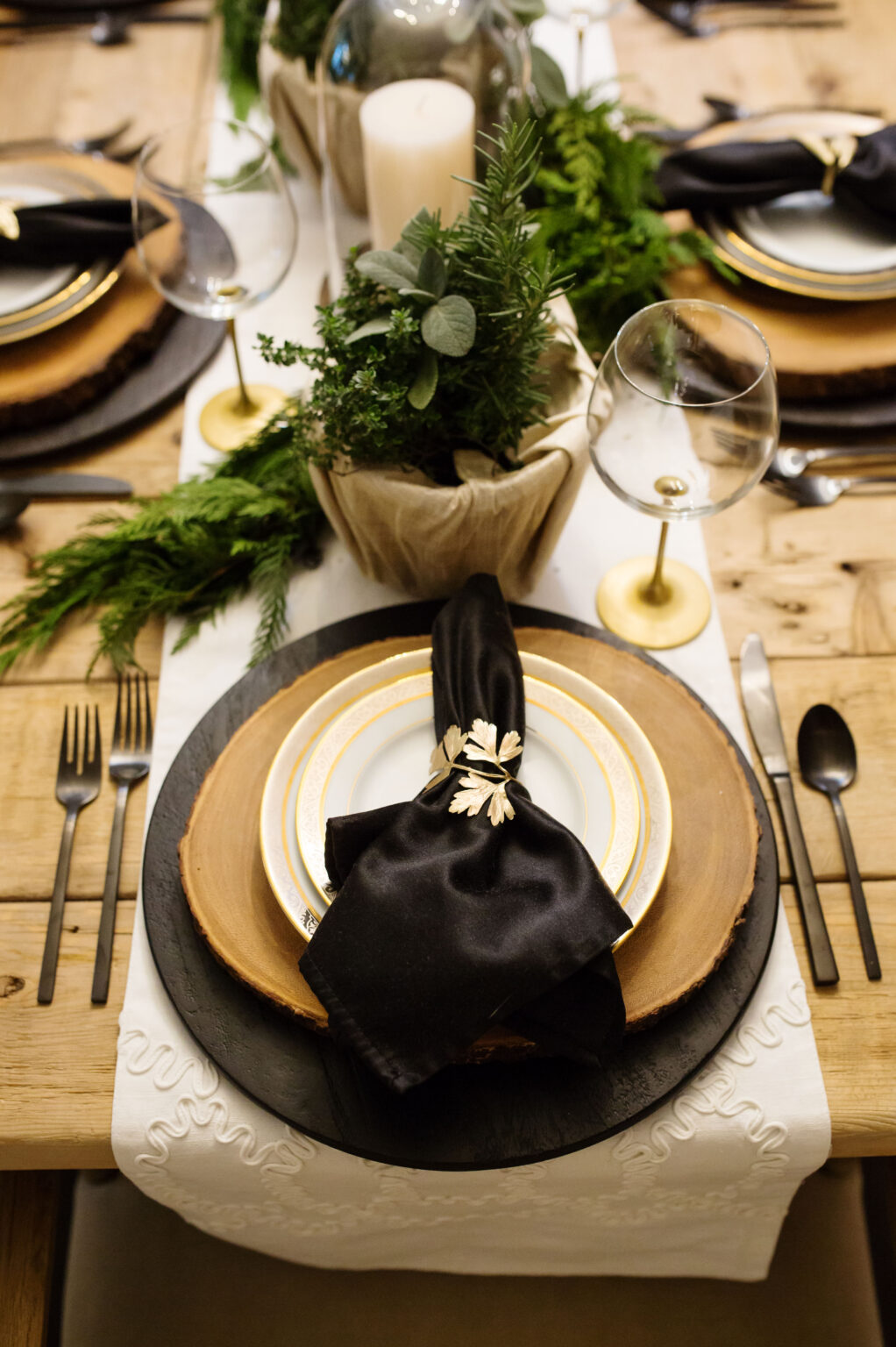 Black and Gold Holiday Table Botanical Inspiration to have + to host