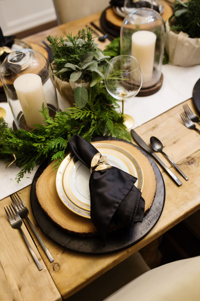 black and gold holiday table