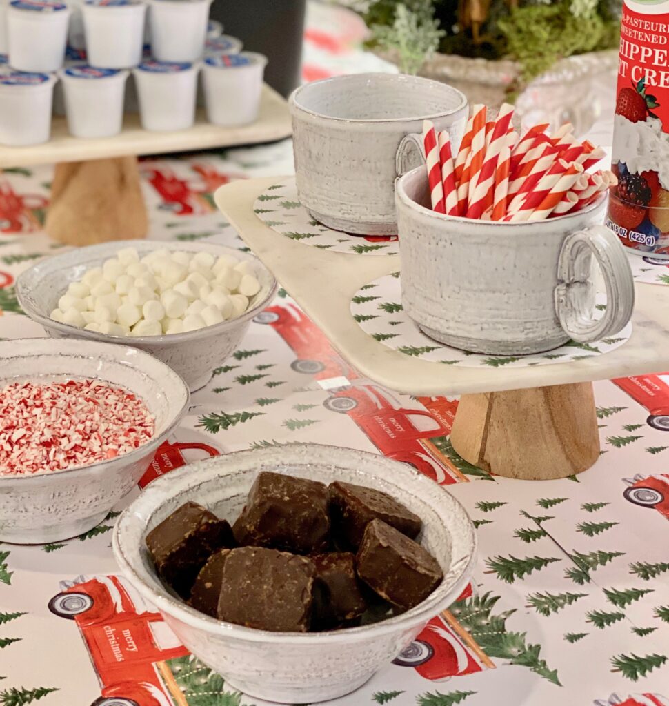 Cute Ways To Decorate Hot Chocolate Station