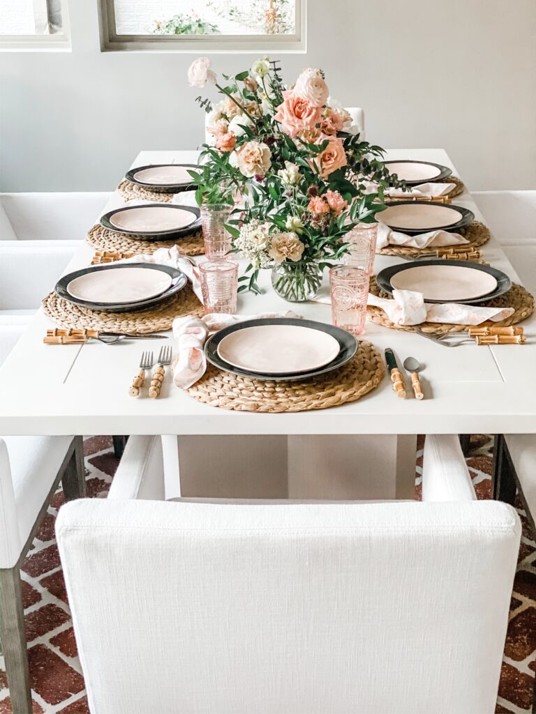 Spring Table Decor: Airy, Wild and Ethereal - to have + to host