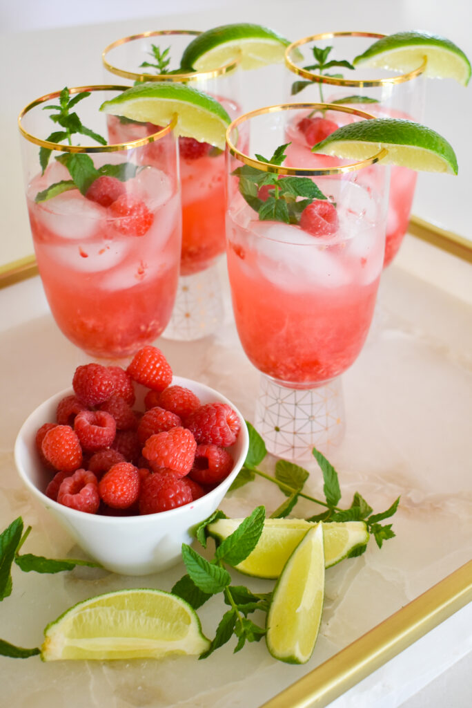 raspberry vodka spritzer