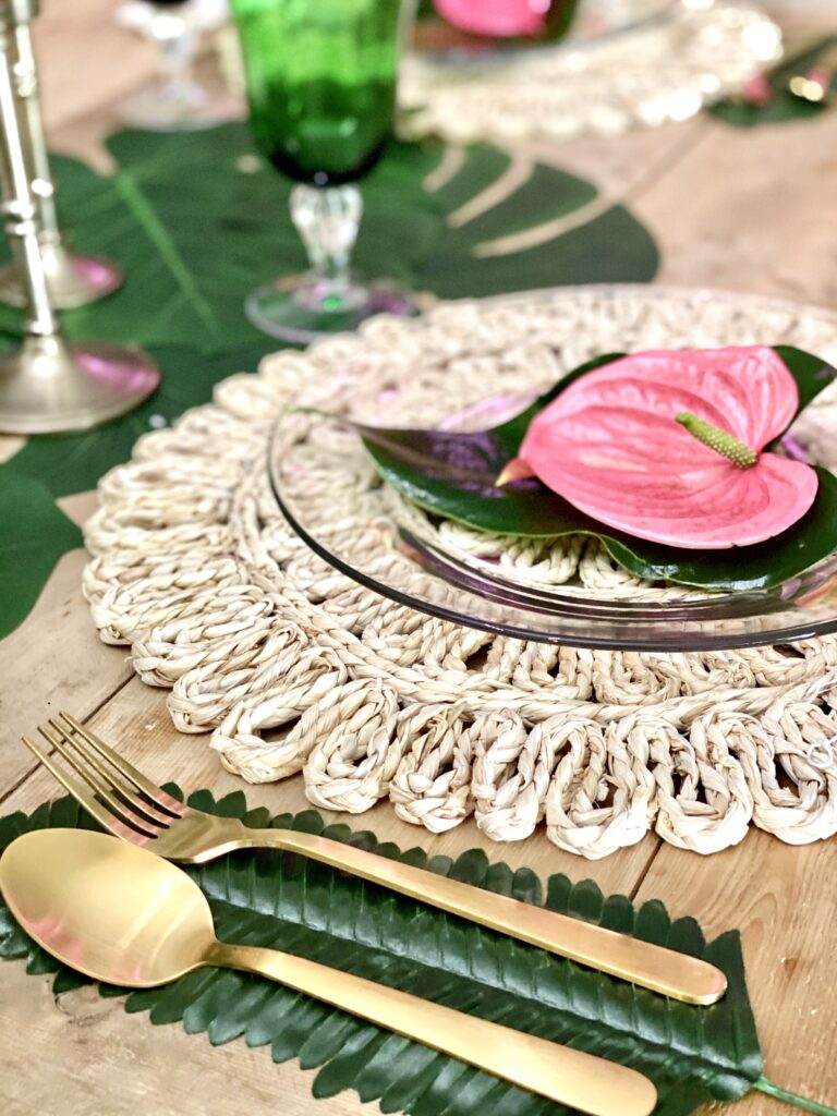 Hawaiian place setting