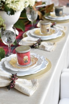 How to Host a Magical Christmas Morning Family Brunch