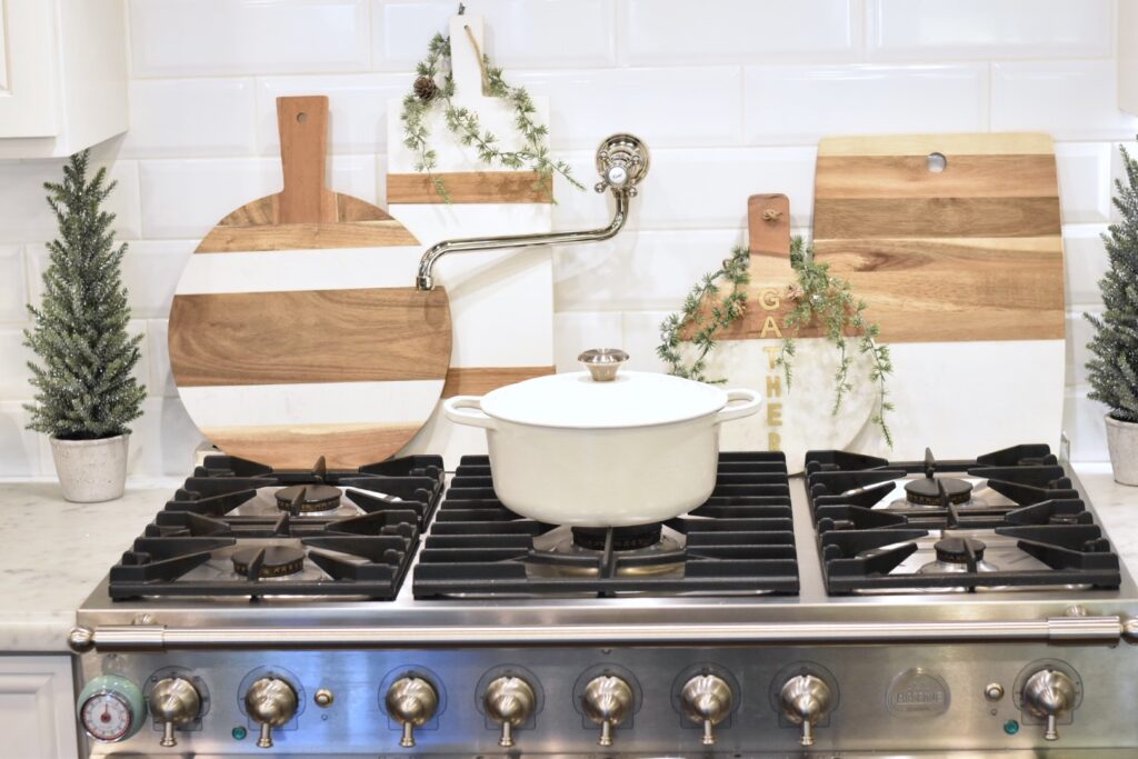 Cutting Boards Behind Stove Design Ideas