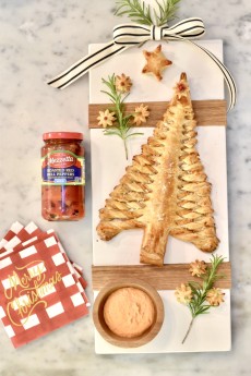Puff Pastry Tree with an Easy Roasted Red Pepper Dip