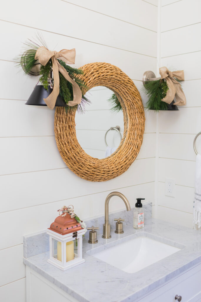 Christmas powder room 