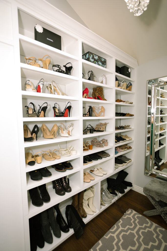 Why You Need to Refresh Your Master Closet - to have + to host