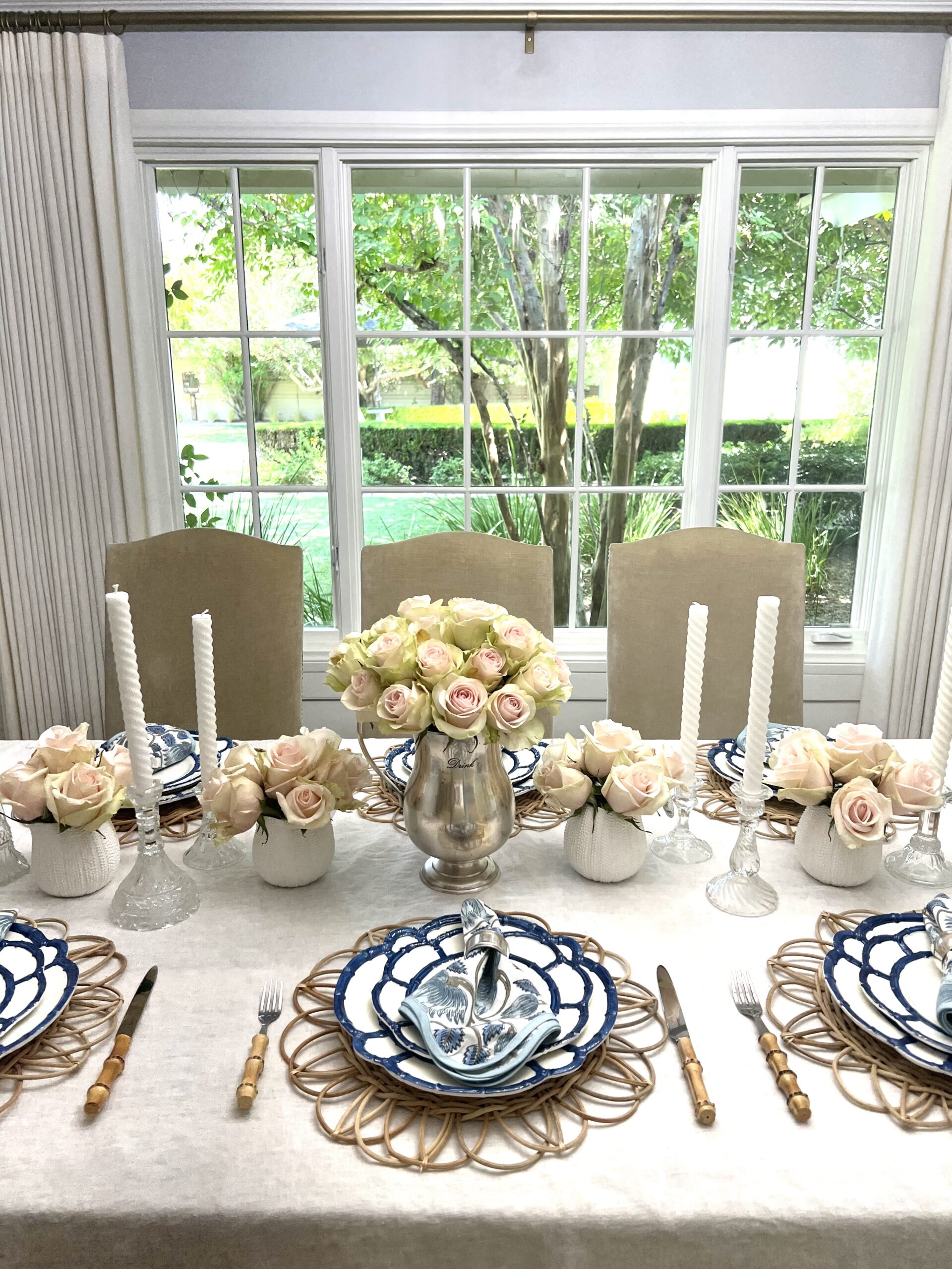 How to Set a Coastal Grandmother Table - to have + to host