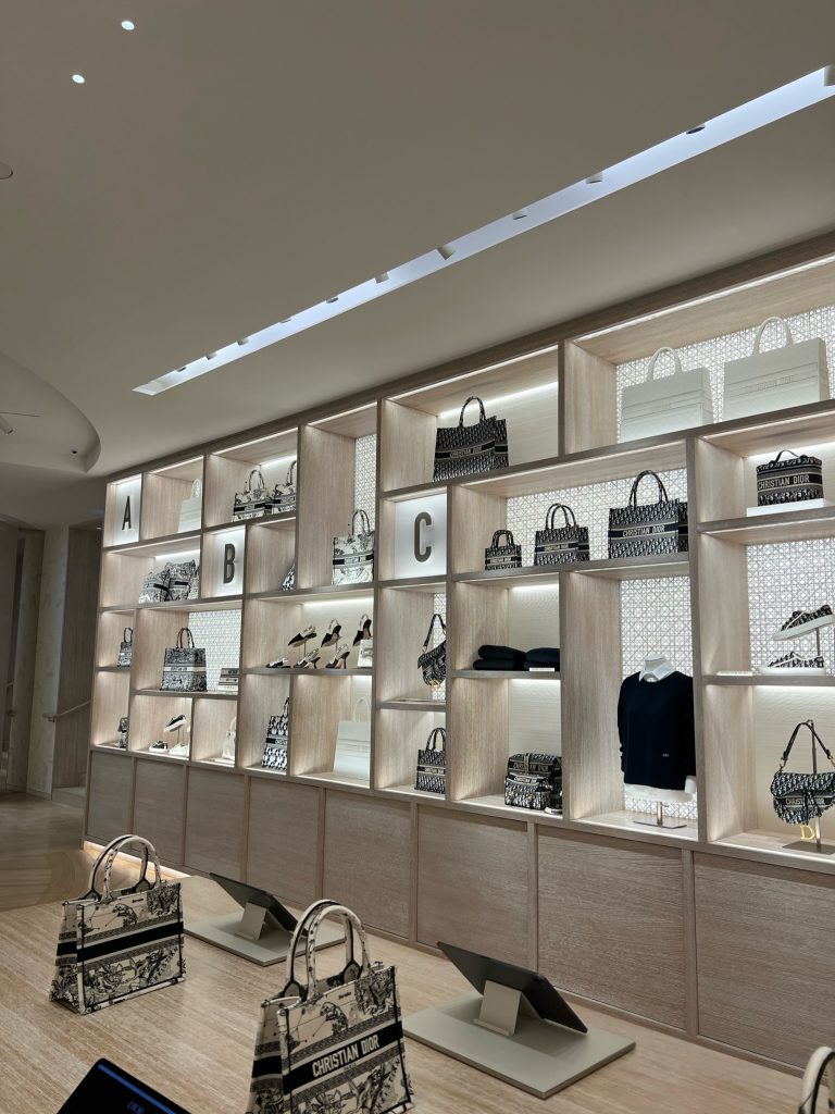 Christion Dior Flagship stor in Paris, Franch